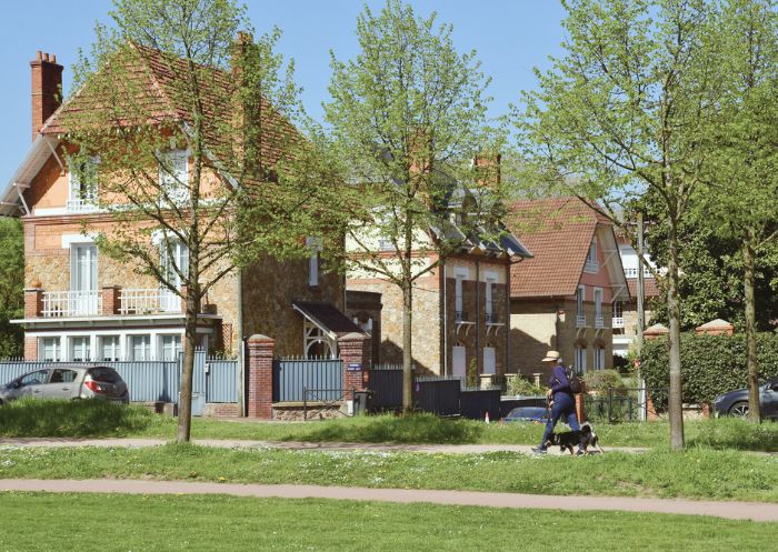 Maison de caractère dans le quartier du Parc à Maisons-Laffitte