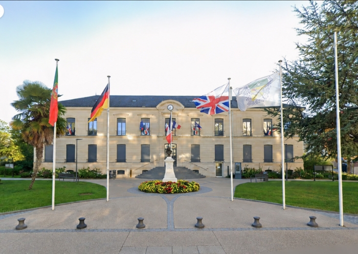 Hôtel de ville de Houilles
